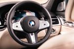 BMW 750i xDrive M Sport 2019 года (UK)